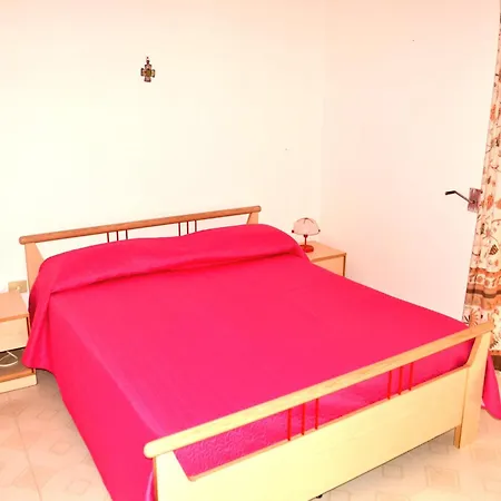 Nyota With Sea View Balcony For 4 Guests In Torre Dellorso