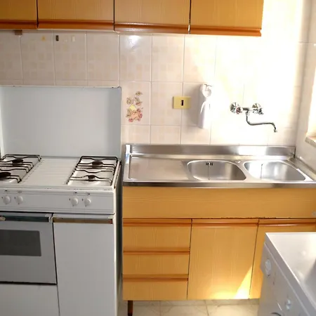 Nyota With Sea View Balcony For 4 Guests In Torre Dellorso توري ديل أورسو