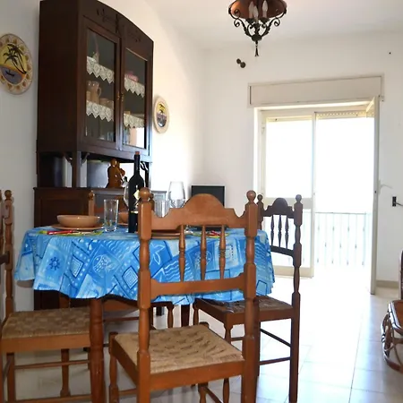 Nyota With Sea View Balcony For 4 Guests In Torre Dellorso * توري ديل أورسو
