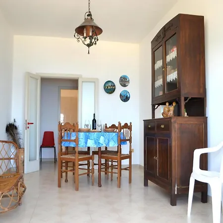 بيت للعطل Nyota With Sea View Balcony For 4 Guests In Torre Dellorso توري ديل أورسو